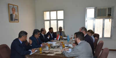  وزير التخطيط يلتقي منسقة الشؤون الإنسانية لدى اليمن 