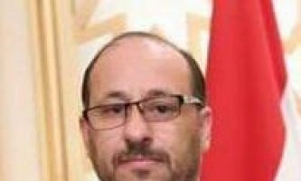  الحكومة والبنك الدولي يراجعان محفظة مشاريع البنك في اليمن 