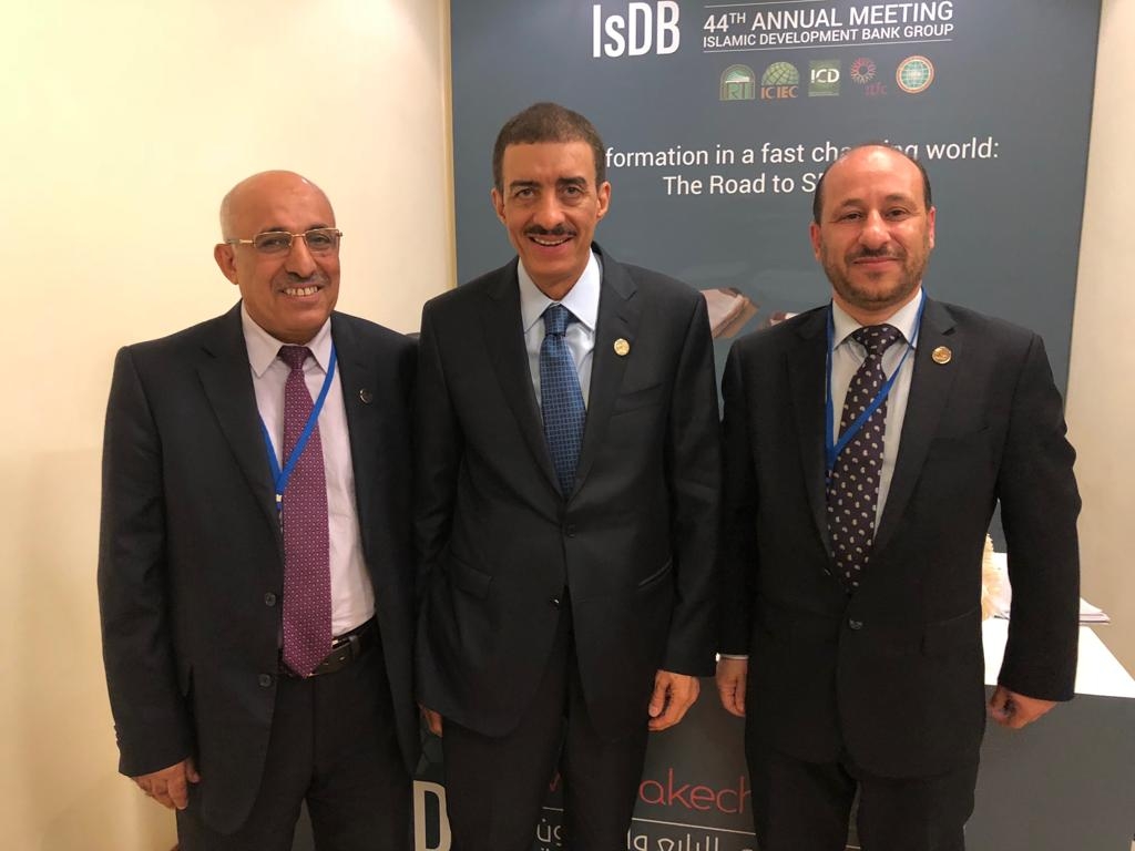 وزير التخطيط يلتقي رئيس البنك الاسلامي 
