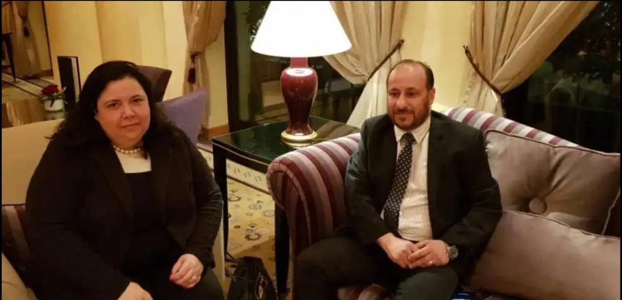  وزير التخطيط يلتقي المدير الإقليمي لمنطقة الشرق الأوسط في الأمم المتحدة لخدمة المشاريع 