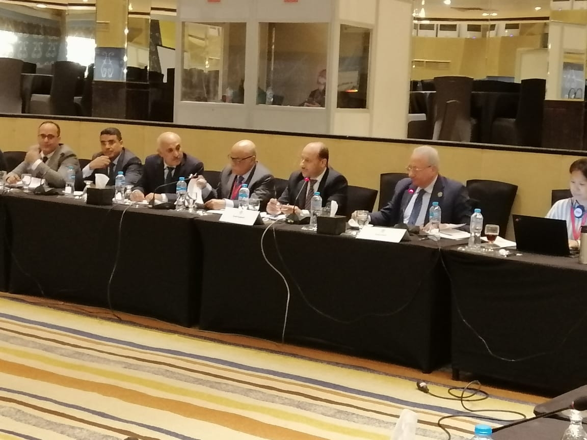  وزير التخطيط يترأس اجتماعاً تنموياً بشأن اليمن في القاهرة 