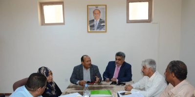  وزارتا التخطيط والصناعة تناقشان القضايا المتصلة بالأمن الغذائي 