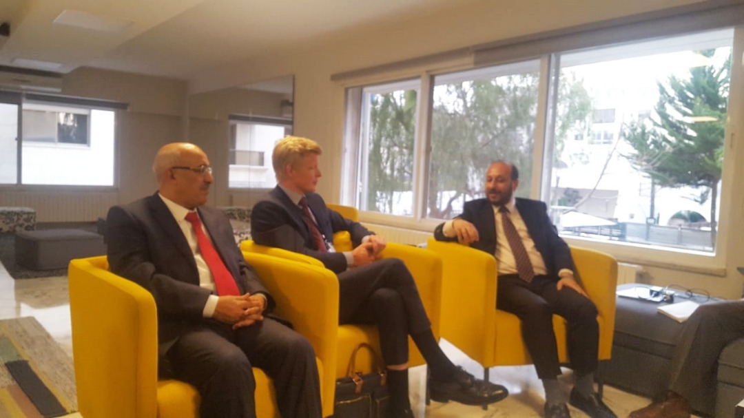  وزير التخطيط يناقش مع بعثة الاتحاد الاوروبي البرامج و المشاريع التنموية المقدمة لبلادنا 