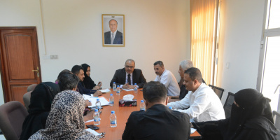  وزير التخطيط يشدد على تكاتف الجهود لمواجهة التحديات والنهوض بعمل الوزارة 