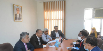  وزير التخطيط يبحث مع الممثل المقيم للفاو جهود تحقيق التنمية الزراعية والسمكية 