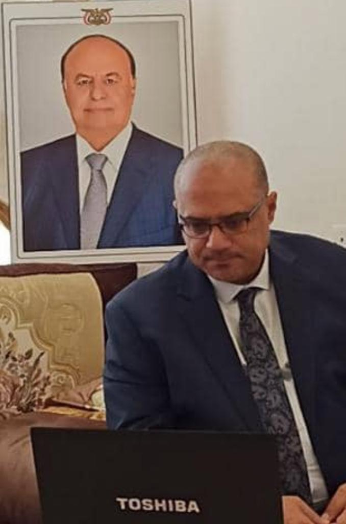  وزير التخطيط يبحث مع البنك الدولي دعم قطاع الطرق والنقل والبنية التحتية 