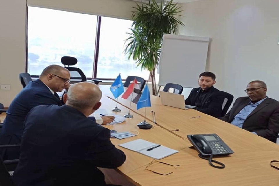  وزير التخطيط يبحث مع (الايفاد) تطوير التعاون التنموي 