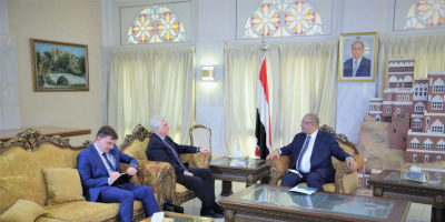 باذيب يبحث مع السفير الروسي دعم اليمن اقتصاديا وإنسانيا