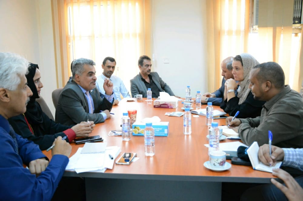  باصهيب يبحث مع وفد أوروبي تنفيذ المزيد من المشاريع التنموية والإنسانية