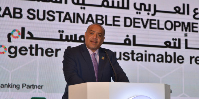  وزير التخطيط يكشف بالارقام كارثية الحرب على الاقتصاد اليمني