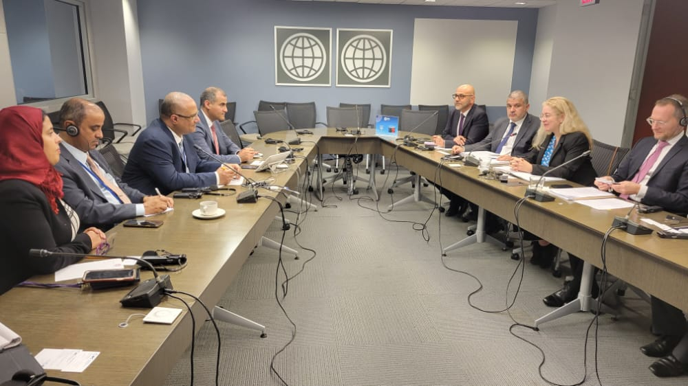  وزيرا التخطيط والمالية يبحثان تعزيز الشراكة مع مؤسسة التمويل الدولية (IFC)