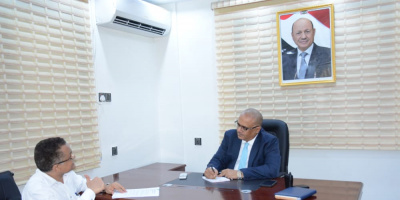  وزير التخطيط يناقش مع رئيس الوحدة التنفيذية ٱلية العمل مع المنظمات الدولية لتخفيف معاناة النازحين