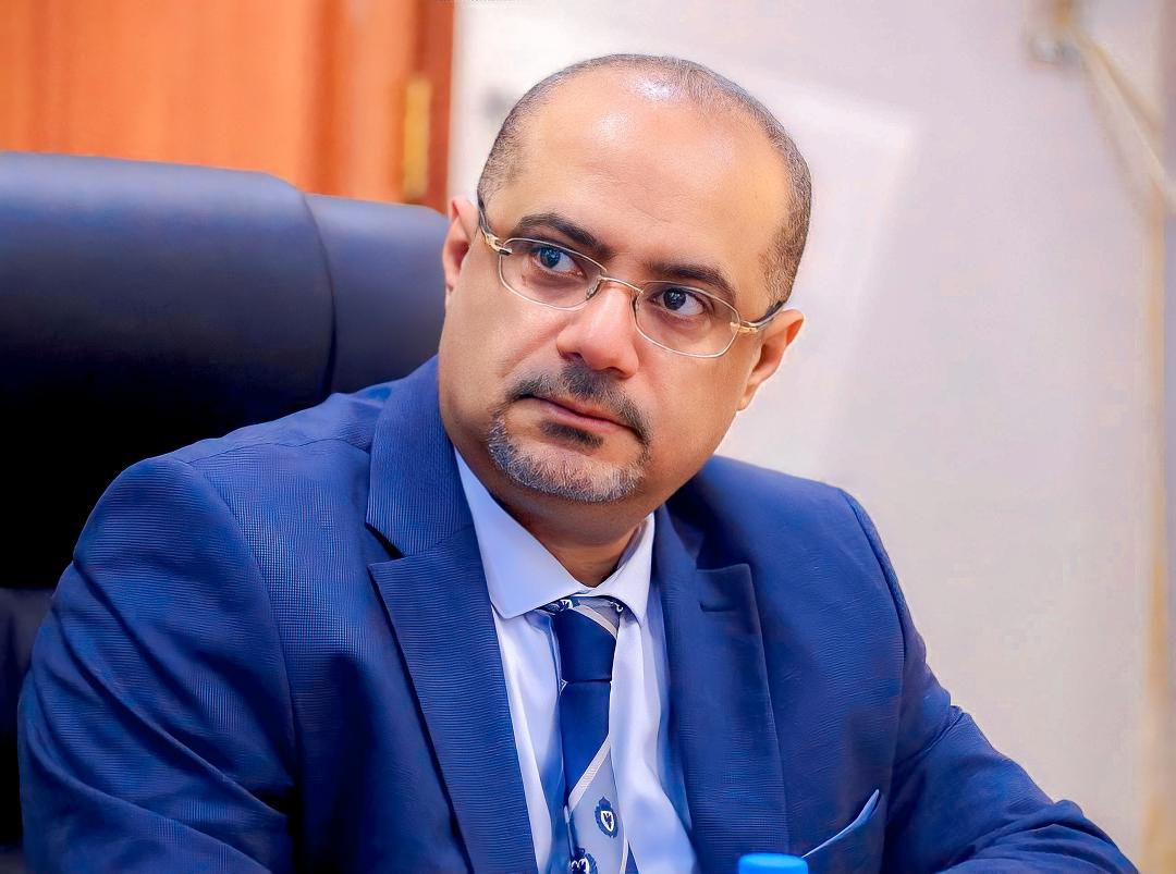 وزير التخطيط والتعاون الدولي يتبادل برقيات التهنة بمناسبة العام الميلادي الجديد