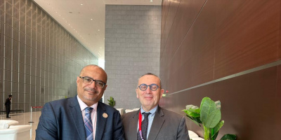  وزير التخطيط يبحث مع رئيس الصندوق العالمي للمشاركة المجتمعية مكافحة التطرف والإرهاب