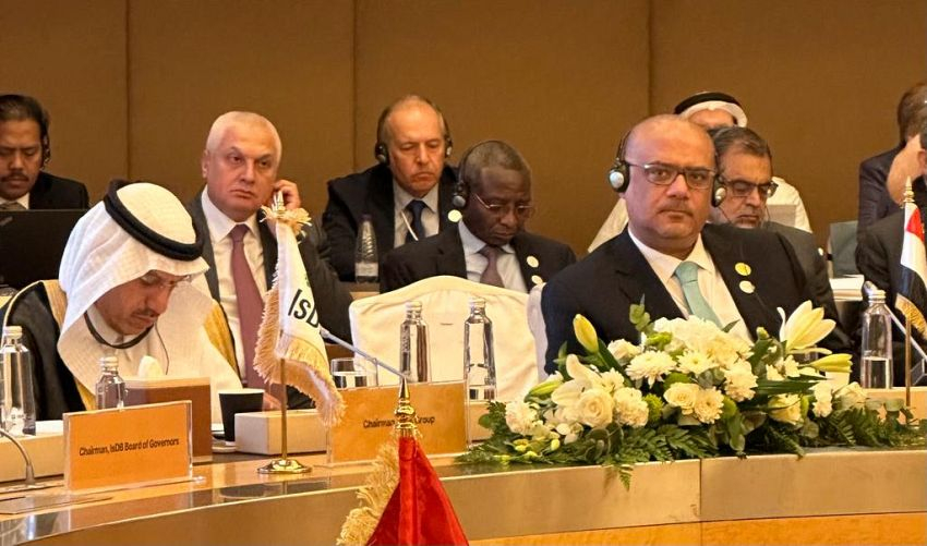  وزير التخطيط يشارك في أعمال المائدة المستديرة لمحافظي الدول الأعضاء بالبنك الإسلامي