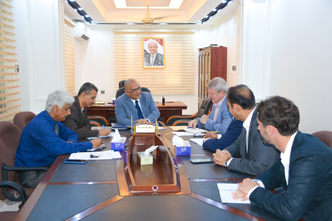  وزير التخطيط يبحث مع ممثل اليونيسيف التدخلات الإنسانية للعام الحالي
