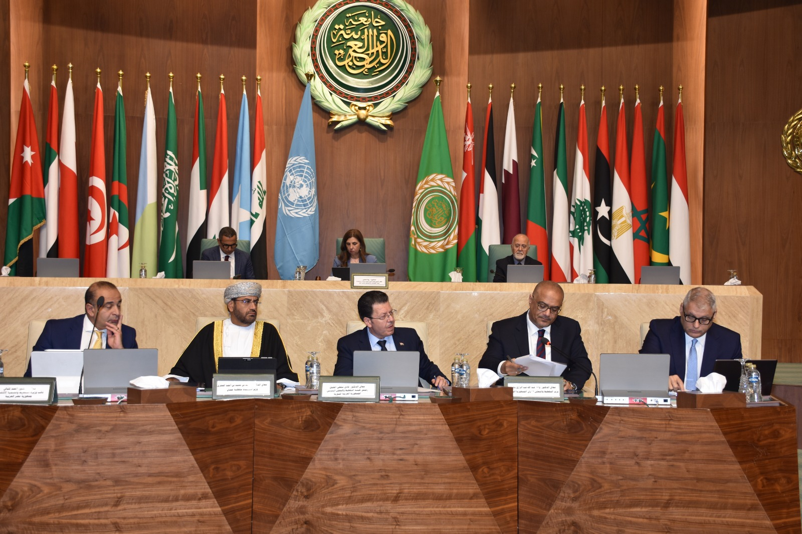  وزير التخطيط والتعاون الدولي يشارك بالحلقة النقاشية حول الرؤية العربية للعام 2045م