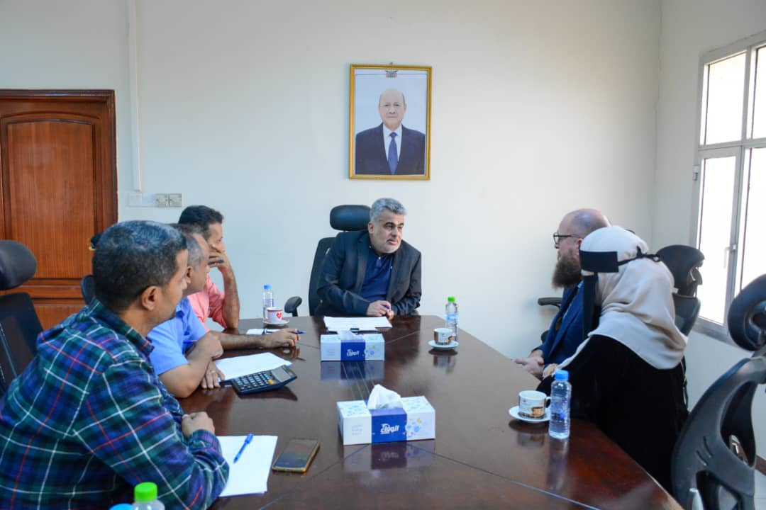  باصهيب يبحث مع مديرا منظمتي سوليداريتي والمساعدات النرويجية المشاريع الانسانية ونزع الالغام