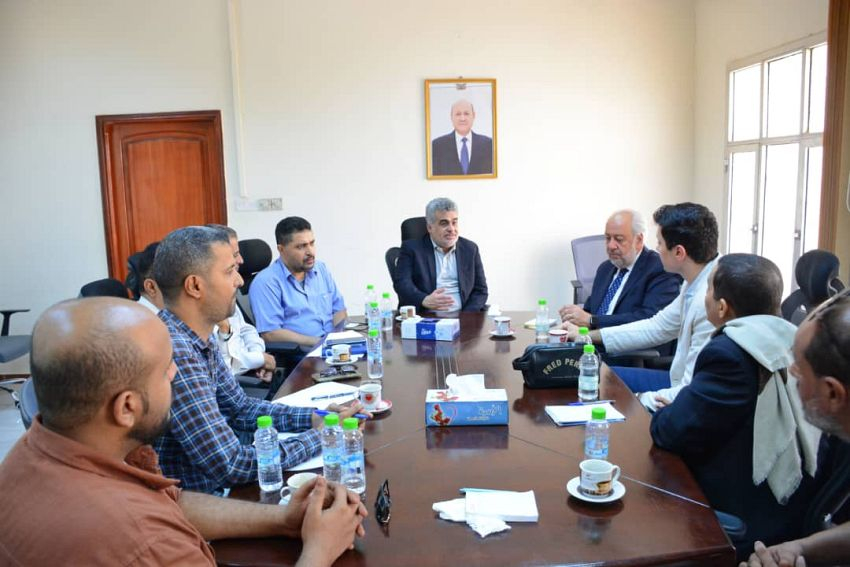  نائب وزير التخطيط يبحث مع كير العالمية تدخلاتها وخدماتها في المحافظات
