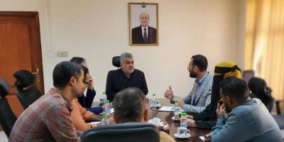 نائب وزير التخطيط يبحث مع رئيس بعثة منظمة كاريتاس دعم القطاع الصحي