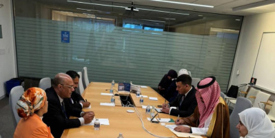 وزير التخطيط يبحث مع مساعد وزير المالية السعودي تعزيز التعاون المشترك